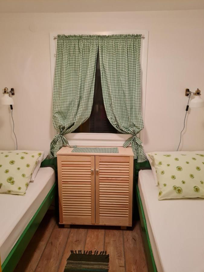 Charismatic Garden Cottage With Sea View 로크바 로고즈니차 외부 사진