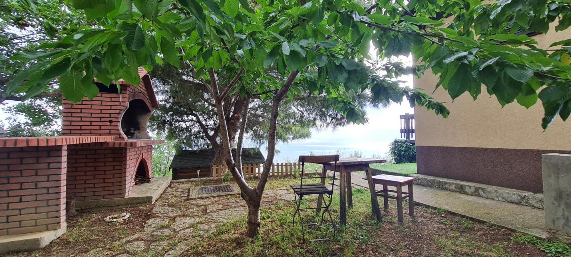 Charismatic Garden Cottage With Sea View 로크바 로고즈니차 외부 사진