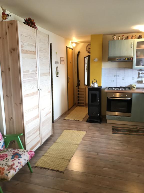 Charismatic Garden Cottage With Sea View 로크바 로고즈니차 외부 사진